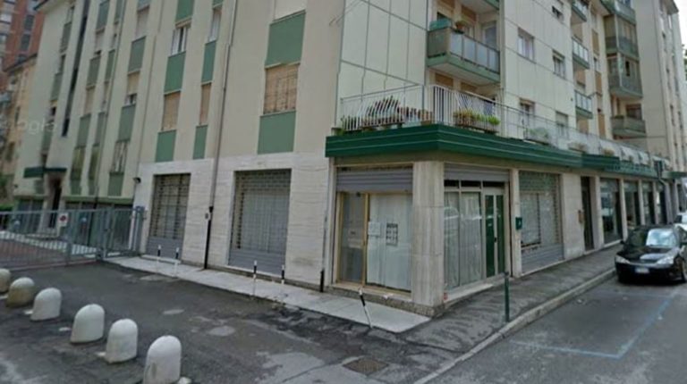 moschea via fogazzaro ancora