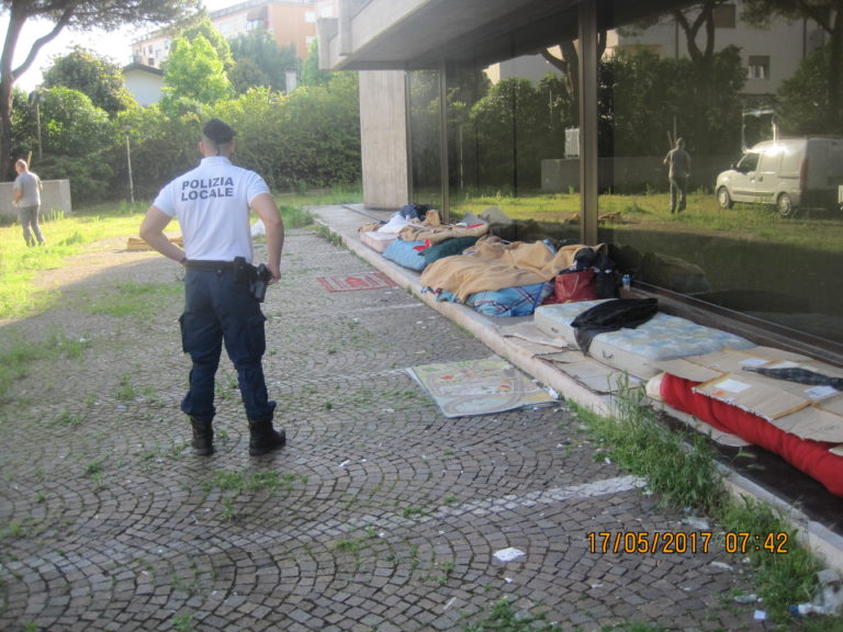 polizia locale ex unicredit 3