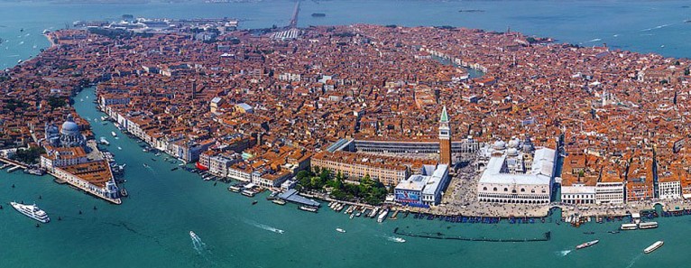 venezia_dall_alto-766x297