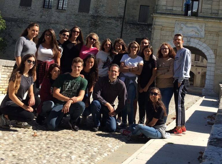 mira gruppo giovani