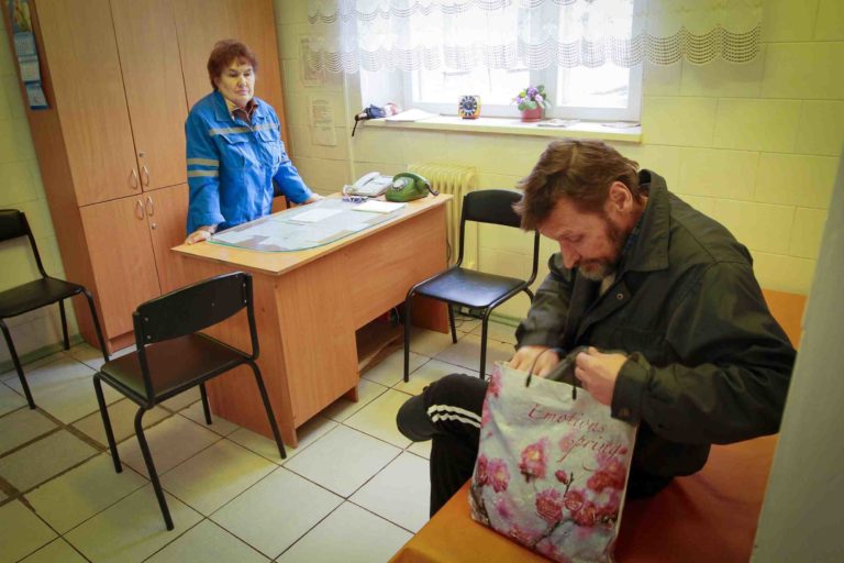 caritas povertà