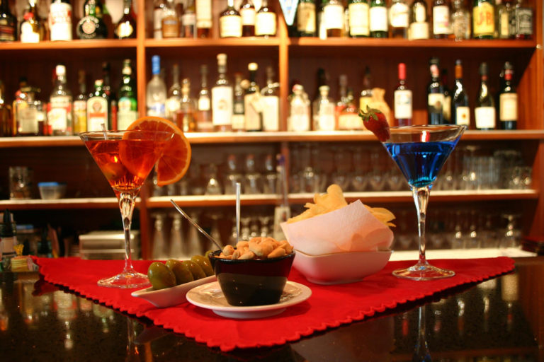 bar-hotel-ala-vanice-02