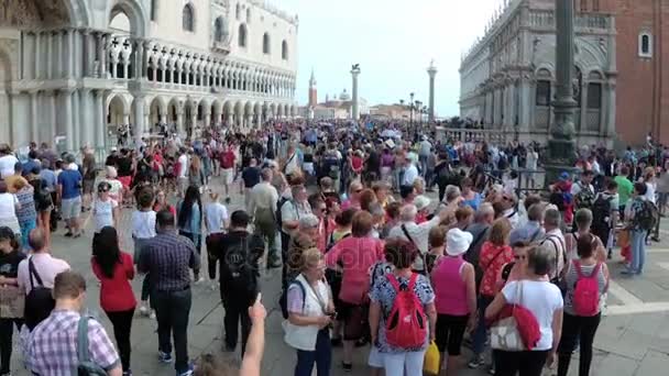 venezia tanti turisti
