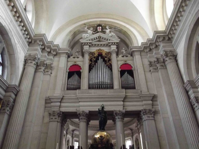 San Giorgio organo