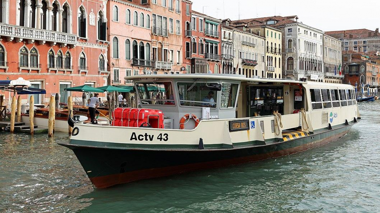 actv vaporetto