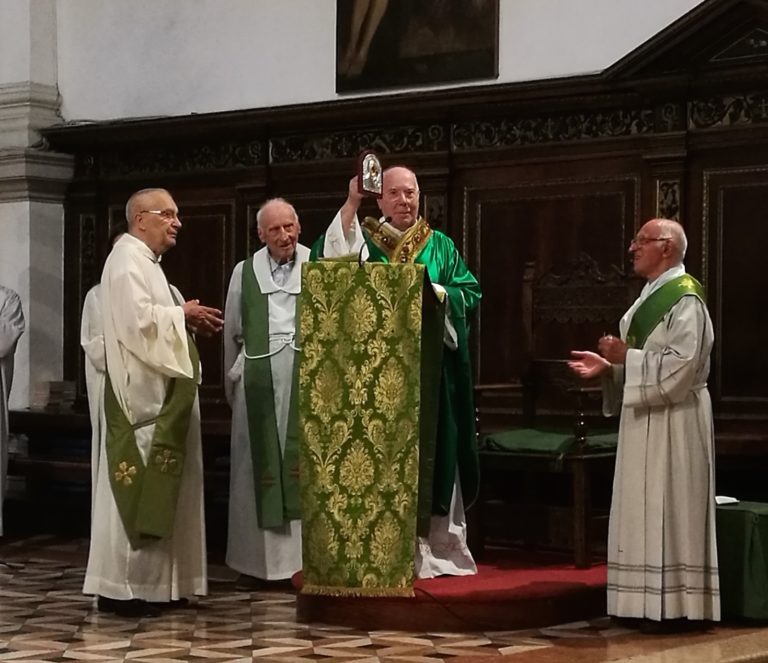 mons centenaro