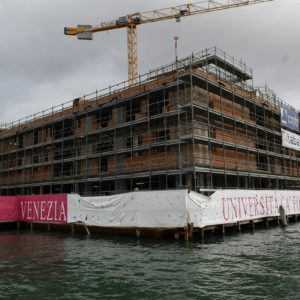 Venezia, 22/09/20 - ca foscari - la visita ai cantieri per lo studentato di san giobbe