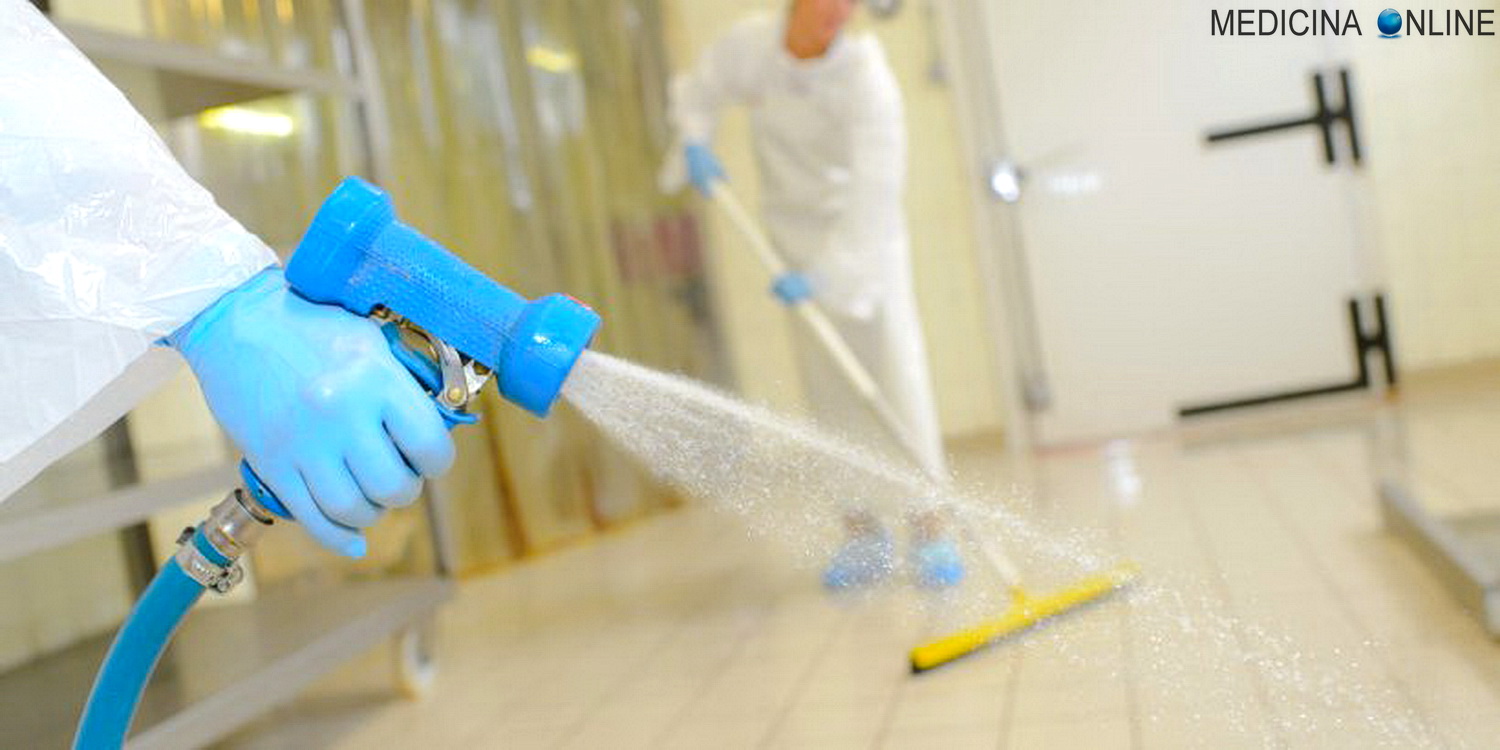 medicina-pulizia-infezione-sanificazione-ditta-disinfezione-virus-batteri-detergente-prodotto-differenza-disinfestazione-ratti-vermi-topi-derattizzazioni-impresa-ditta-foto-acqua-pulito