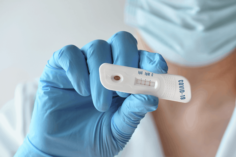 covid test-rapidi-farmacia