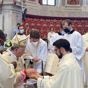 Unzione delle mani Malachin