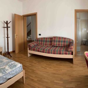 casa card. cè panoramica stanza