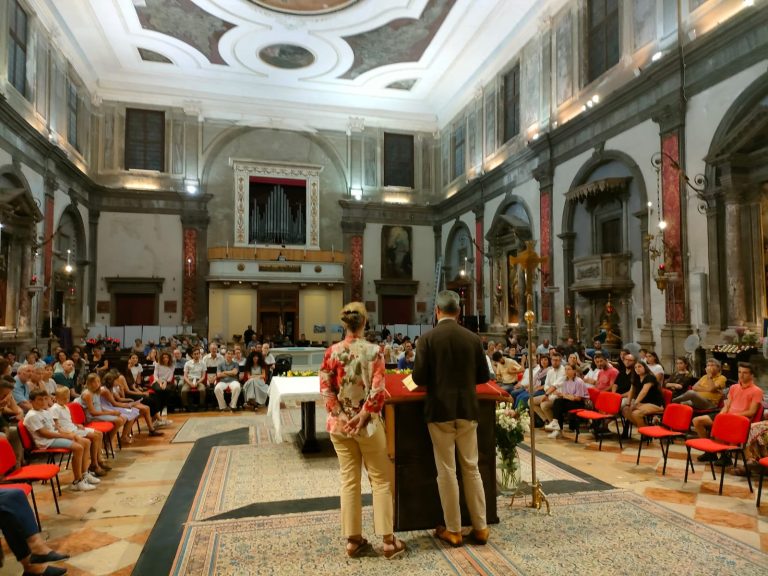 santi apostoli fam 2