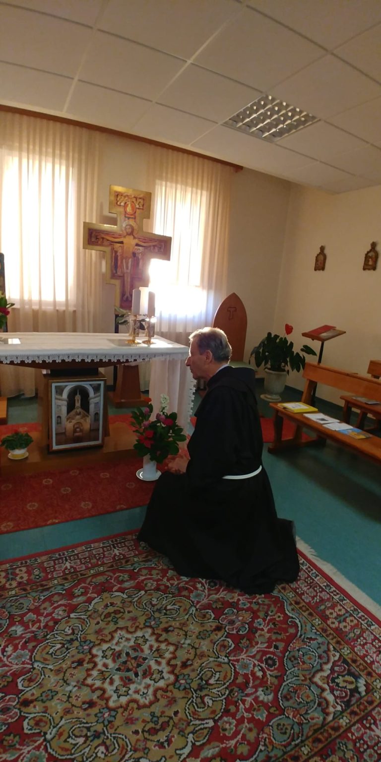padre Renato Ellero