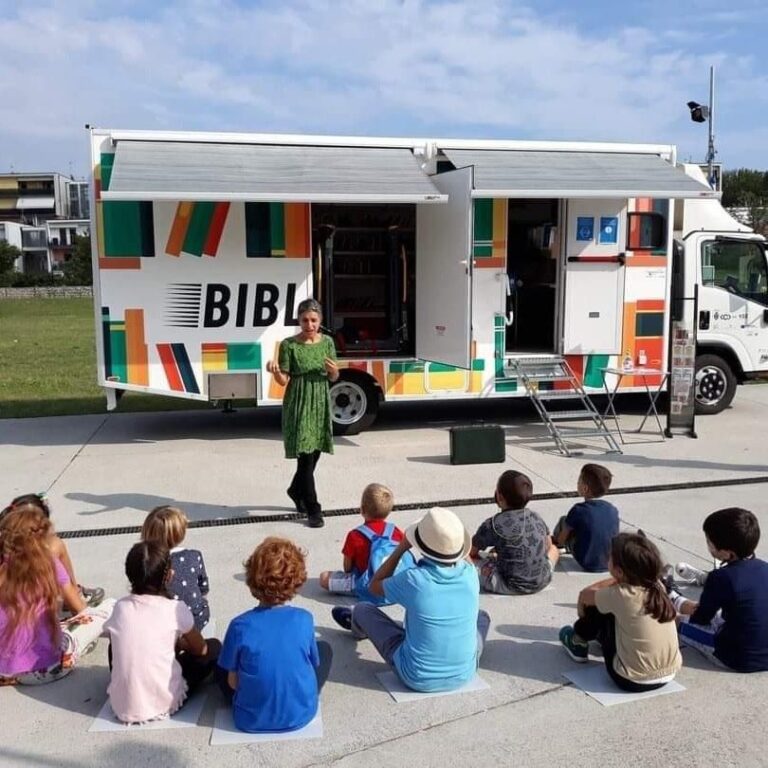 mes2 bibliobus