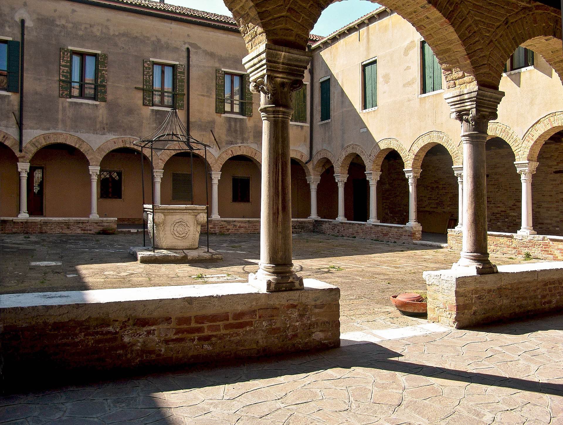 san francesco della vigna chiostro small