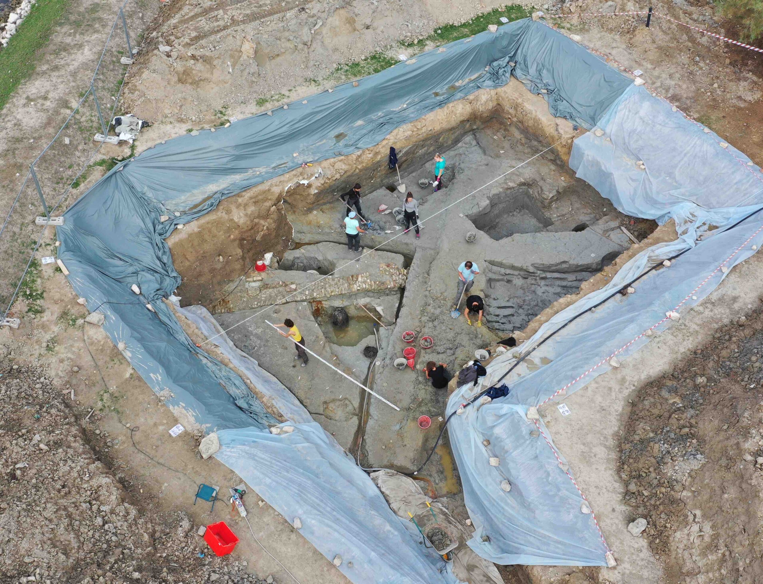 lio piccolo scavo archeologico smal