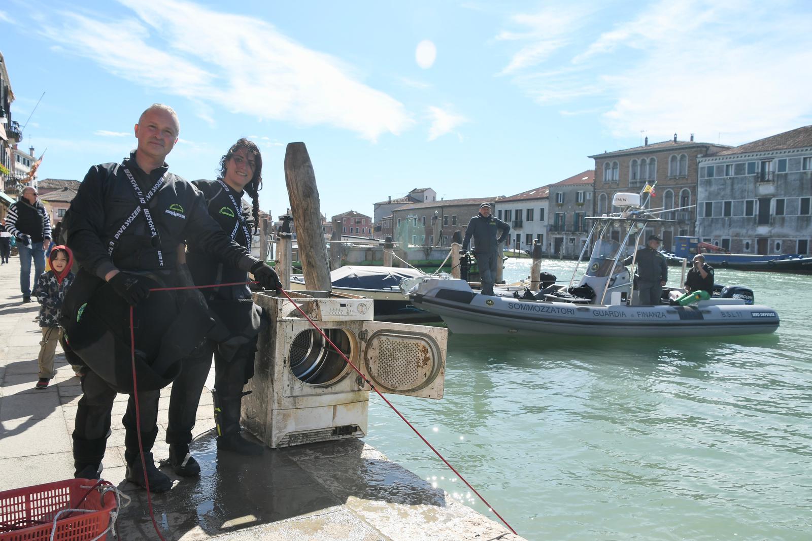 gondolieri sub murano uno