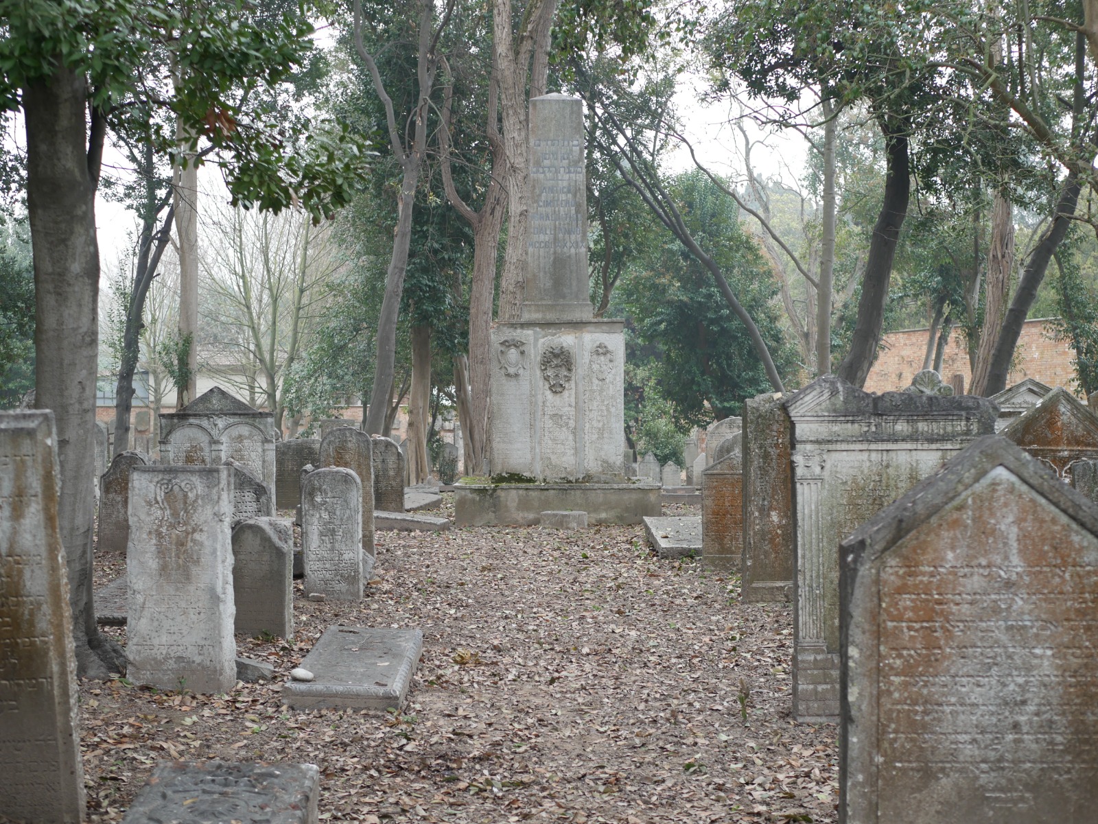 Cimitero2