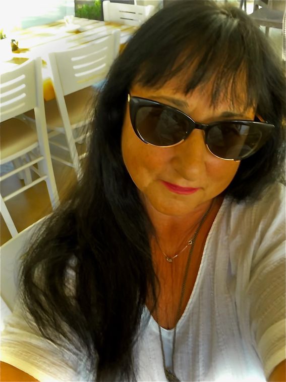 ven3 scrittrice