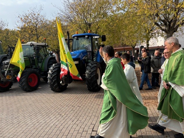 benedizione dei mezzi agricoli 2024