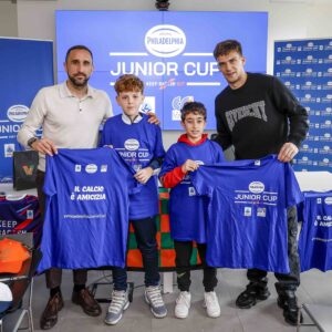 Stanković e Molinaro_maglia Philadelphia Junior Cup