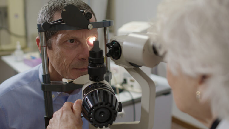MESTRE OCULISTA