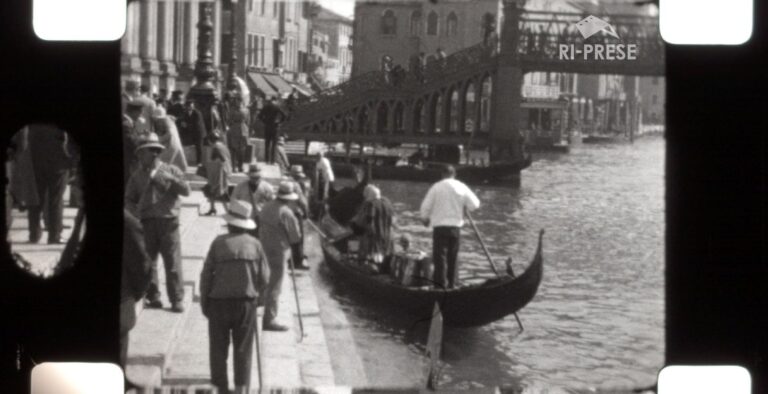 Ponte degli Scalzi in ferro anni Venti_ Anonimo_ 16mm_ Archivio RI-PRESE