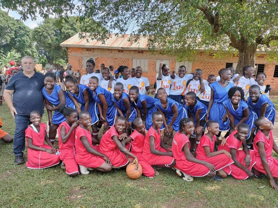 riv Zorzi Uganda E