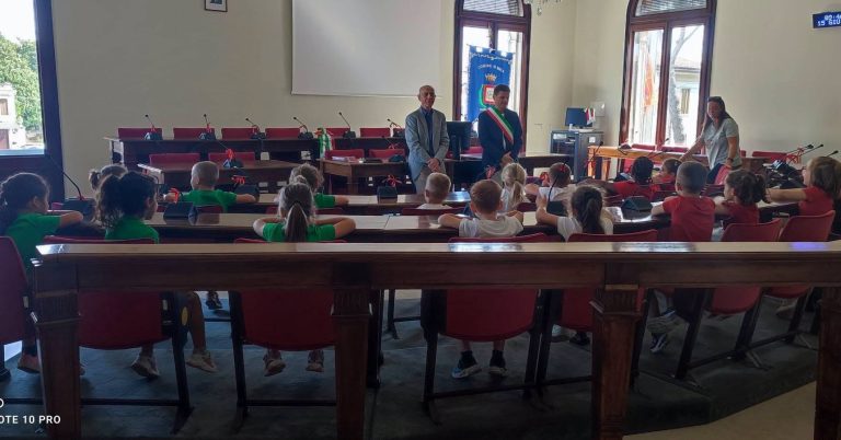 Bambini in Consiglio comunale